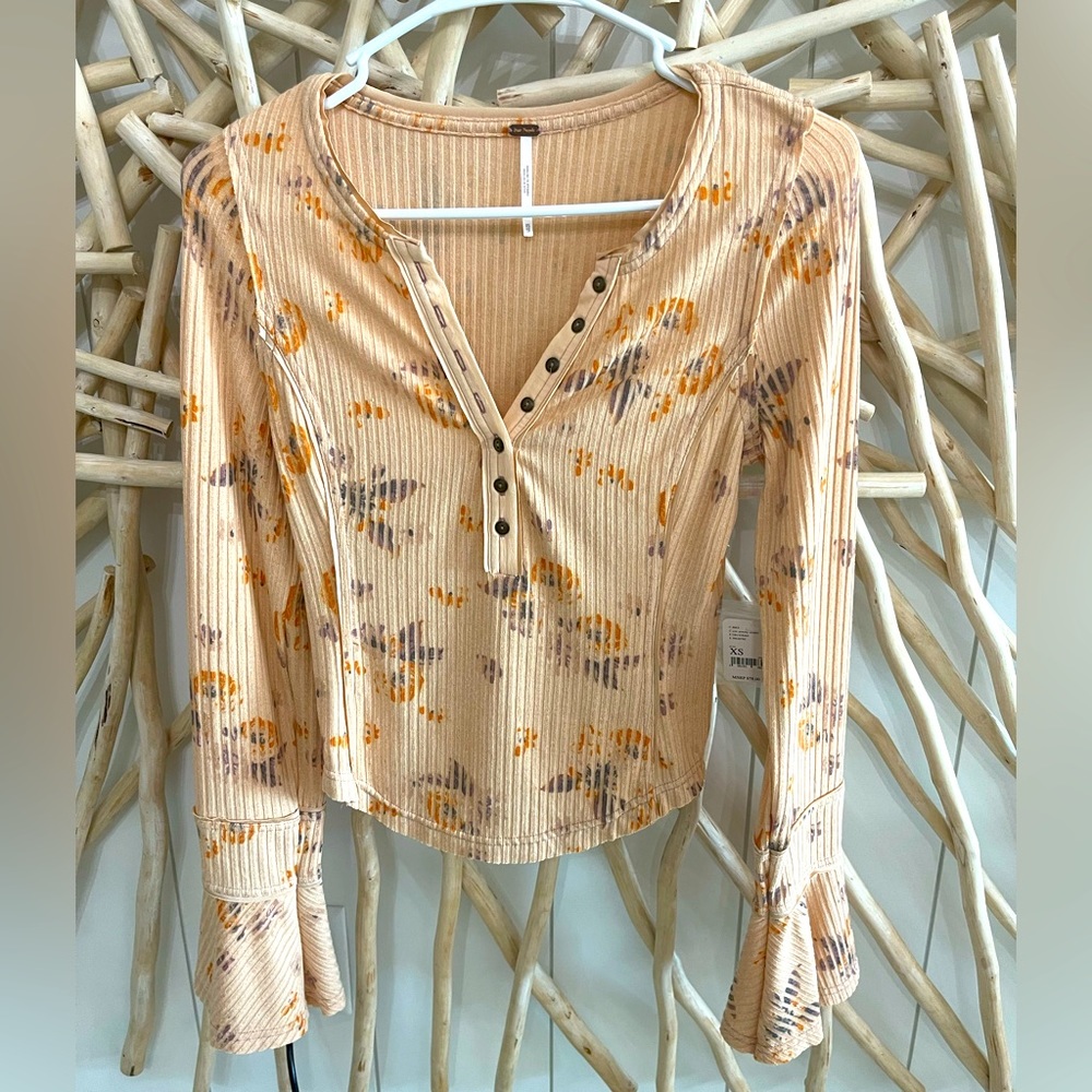 NWT FREE PEOPLE Ribbed Long Sleeve Floral Top - Picture 6 of 13
